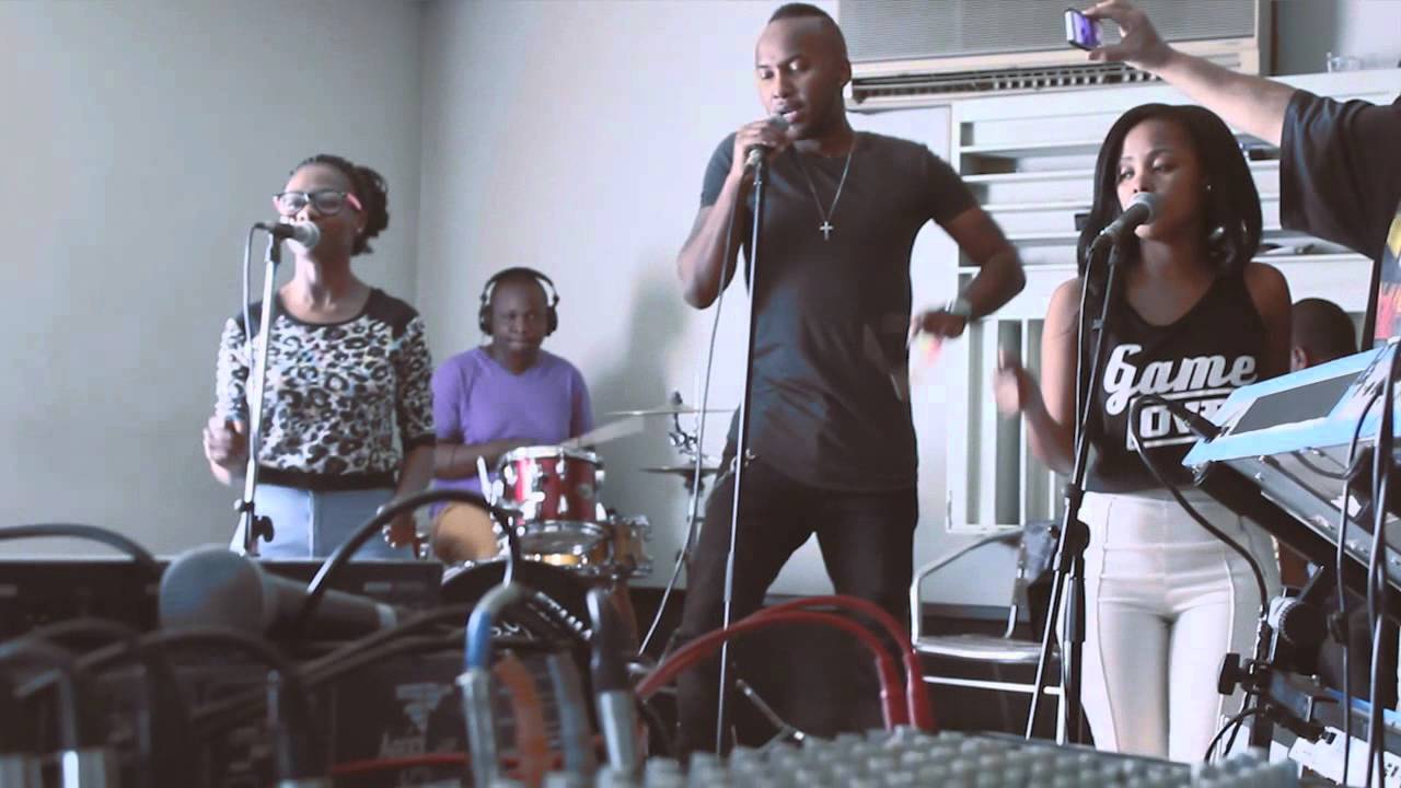 Vusi Nova - Thandiwe Live Reheasal @ Muthaland/Ghetto Ruff