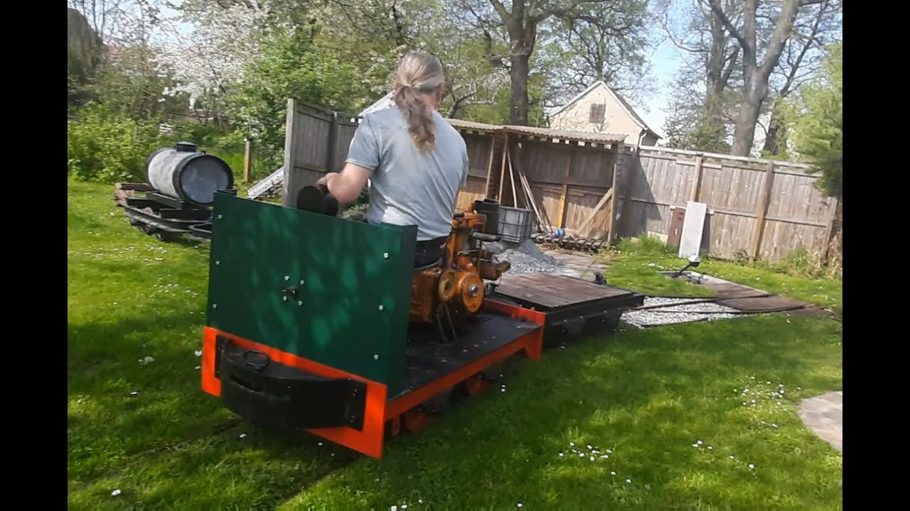 Eigenbau Lok 600mm Feldbahn im Garten