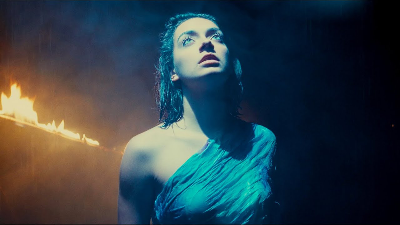 Liana - Ugyanúgy (Official Music Video)