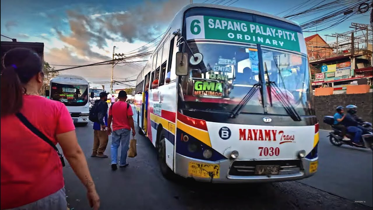 Philippines, Ordinary fare bus ride from Starmall to SOGO Hotel (2 of 2)
