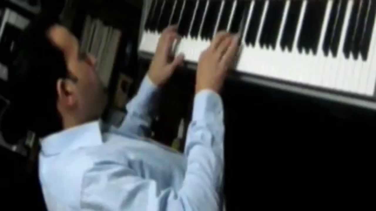 Yanni - In The Mirror, Tarek Refaat (Piano Solo).