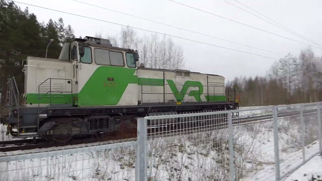 Junia Nummelassa 18.2.2025 ja 21.-22.2.2025 (paljon sähköjunia!)