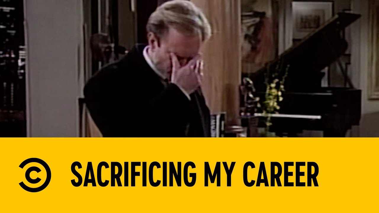 Sacrificing My Career | Frasier | Comedy Central Africa
