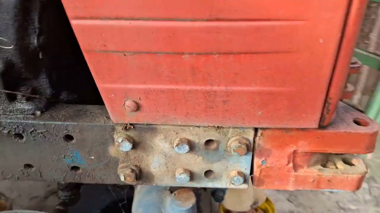 Universal 650 de ce nu trage motorul
