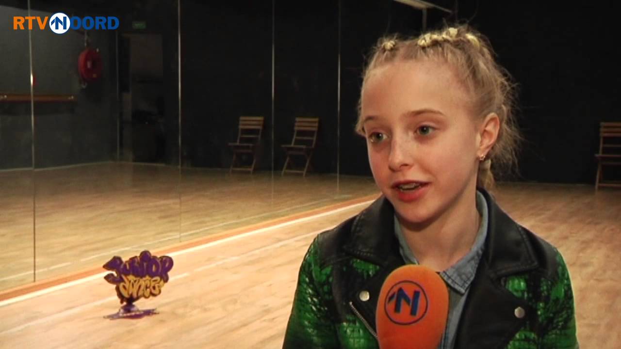 Winnaar Chantal de Boer geniet na van finale Junior Dance - RTV Noord