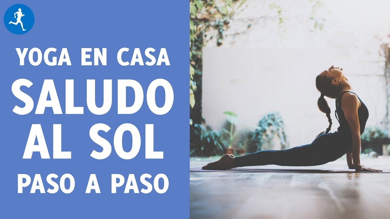 YOGA para PRINCIPANTES: Saludo al Sol paso a paso en casa y en 5 min | Vitónica