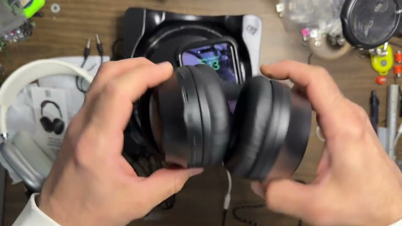 03X01 BOOTLEG APPLE AIRPOD PROMAX HEADPHONES FROM GIANT TIGER REVIEW
