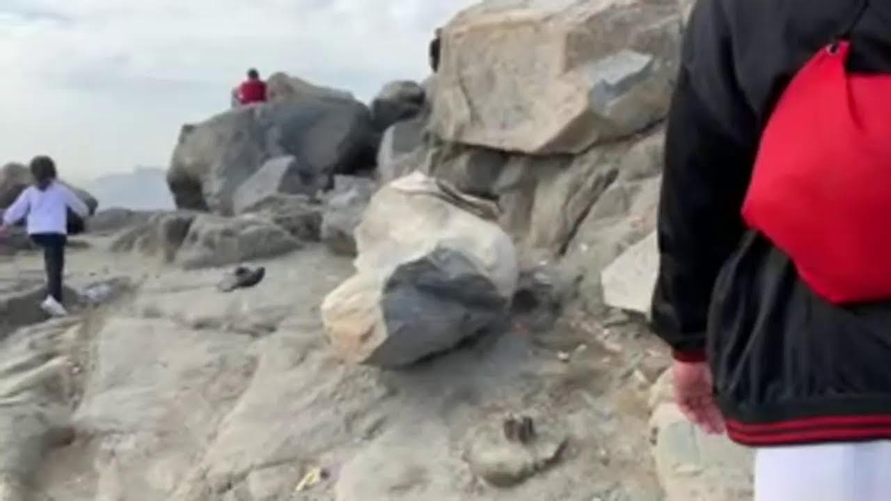 GEMPAR !! PEGUNUNGAN JABAL NUR GUA HIRA JUGA KINI DI TUMBUHI RUMPUT MENGHIJAU !