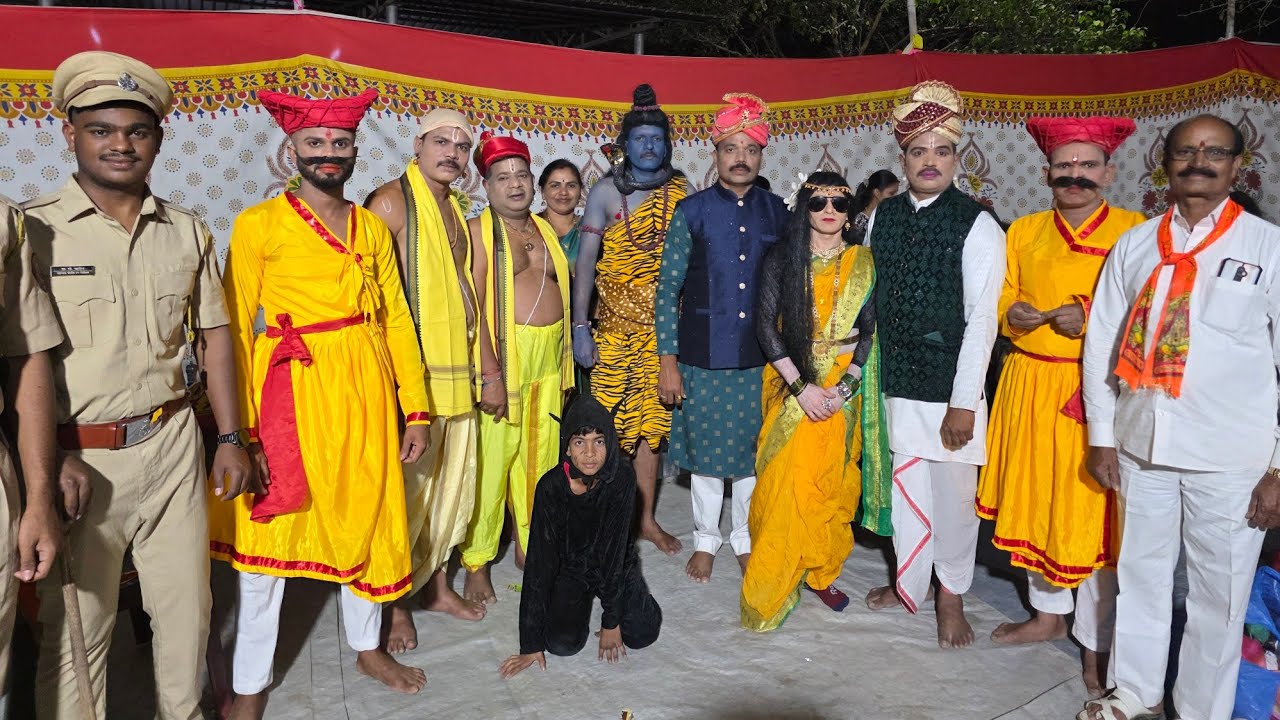 श्री चेरोबा सोंगी भारुड मंडळ दुंदरे आणि दुंदरे पाडा। पाहा बॅकस्टेज तयारी सोंगी भारुडाची तयारी।Bharud