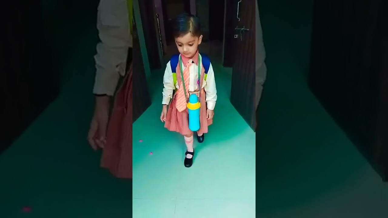 #school #1stdayofschool #dress #uniform #song #kids @snaya choudhary
