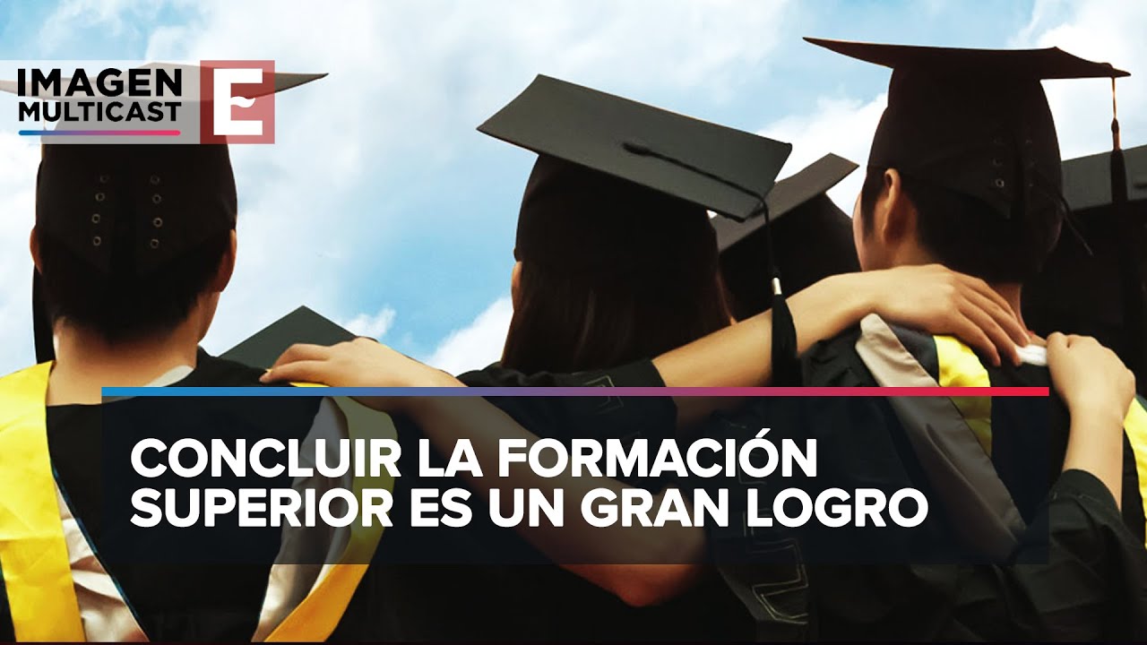 Complicaciones y costo de titularse en la UNAM