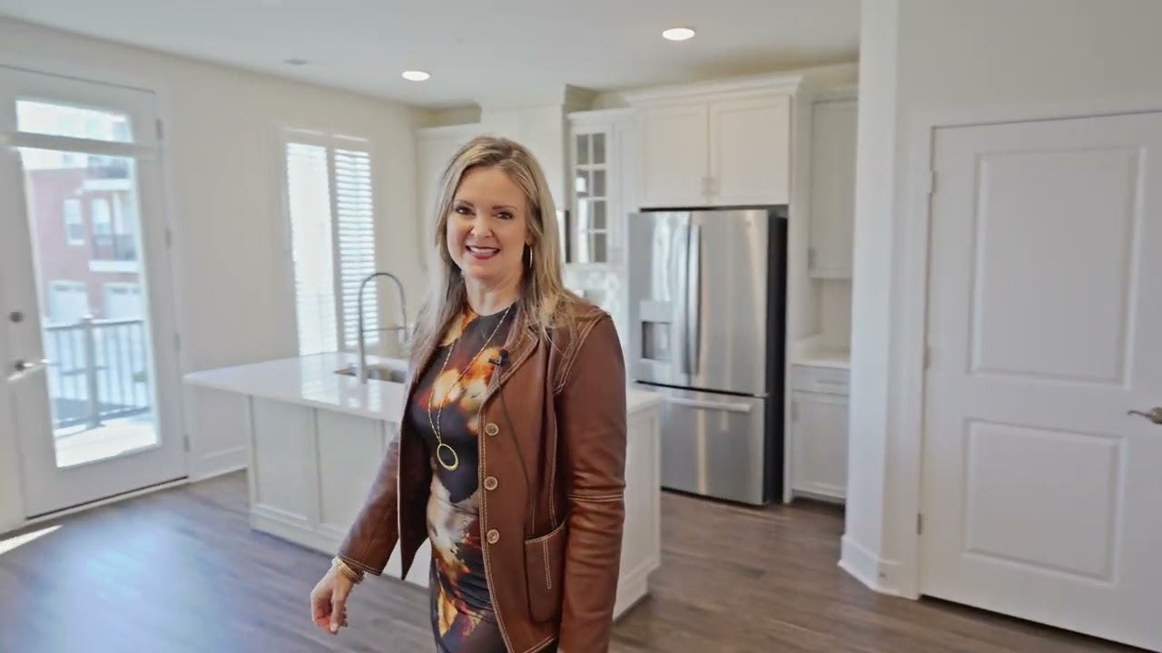 Adult Living Home for Sale in Brambleton - 23612 Havelock Walk Terrace, 20148 #realestate #realtor