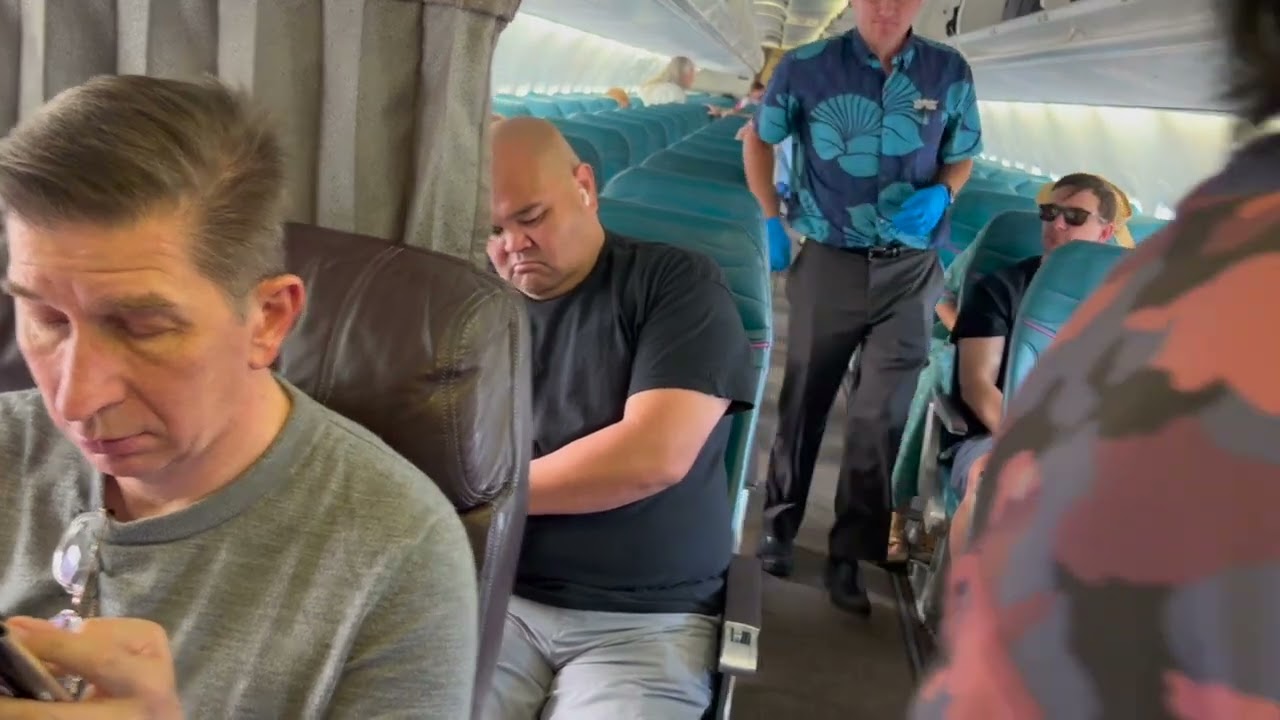 Full Flight Review: Kona to Honolulu Hawaiian Airlines 717