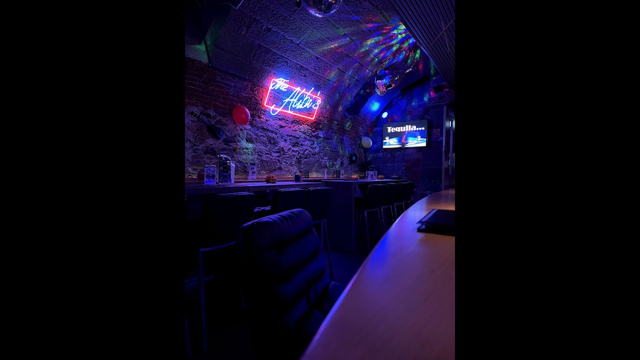 The Alibi's Bolligen