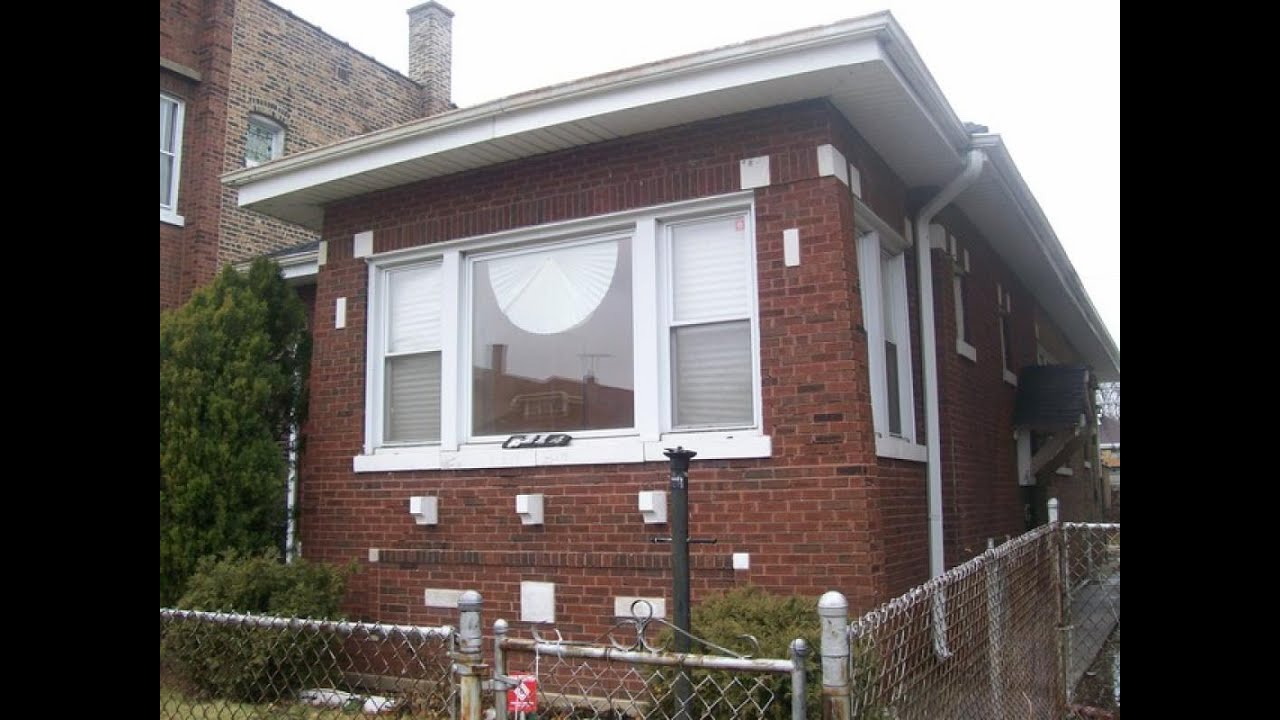 Homes for sale - 8214 South Laflin Street, Chicago-Auburn Gresham, IL 60620
