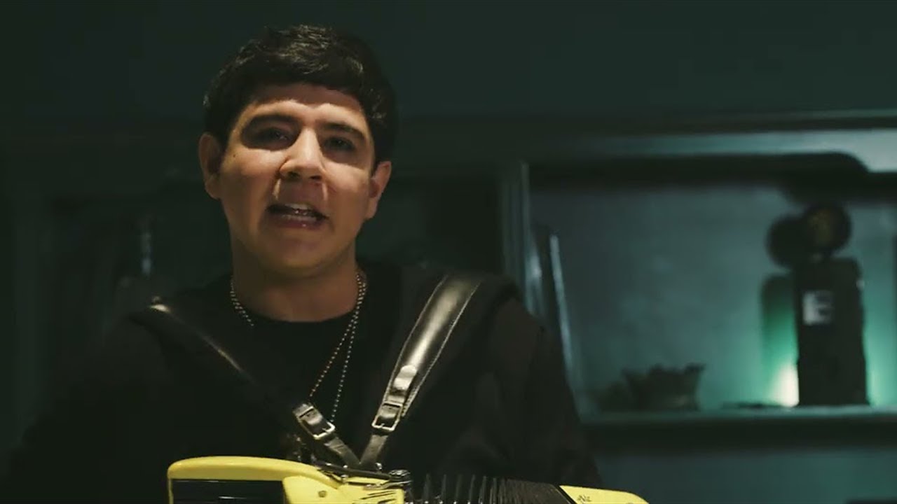Los Nuevos Ilegales - Cerrando Tratos [Official Video]