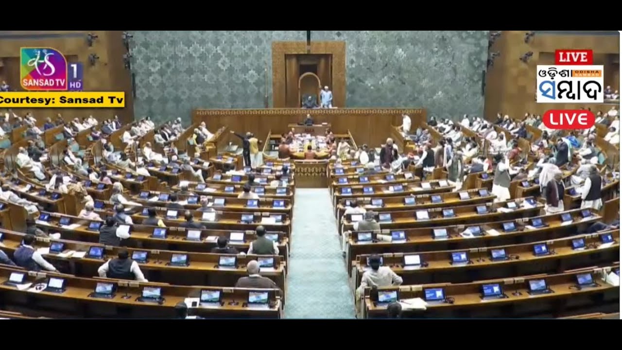 LIVE : Rahul Gandhi's reply to the motion of thanks on the President's address.
