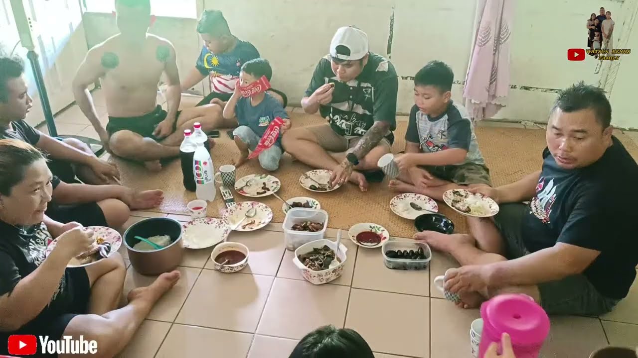 Ruas/Buluh Madu⁉️Banyak Ikan Di Jual Di Tamu/ Pansuh Ikan Keli Dan Makan Bersama Cucu & Kawan