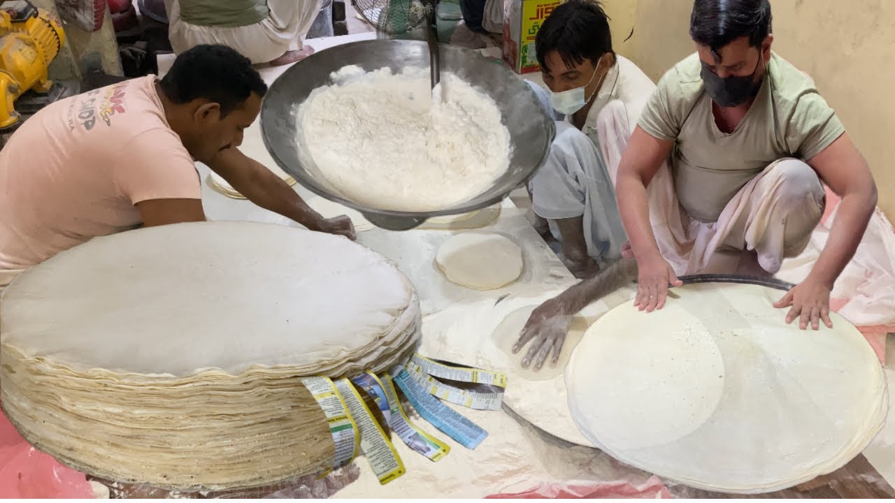Biggest Manda Roti Making | Samosa & Roll Patti Making | Doungh Machine Food Process Technology 