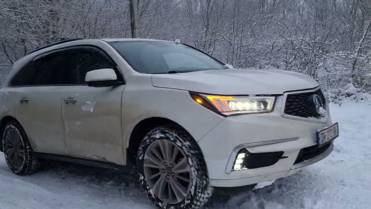 Acura mdx 2017 in snow. Georgia