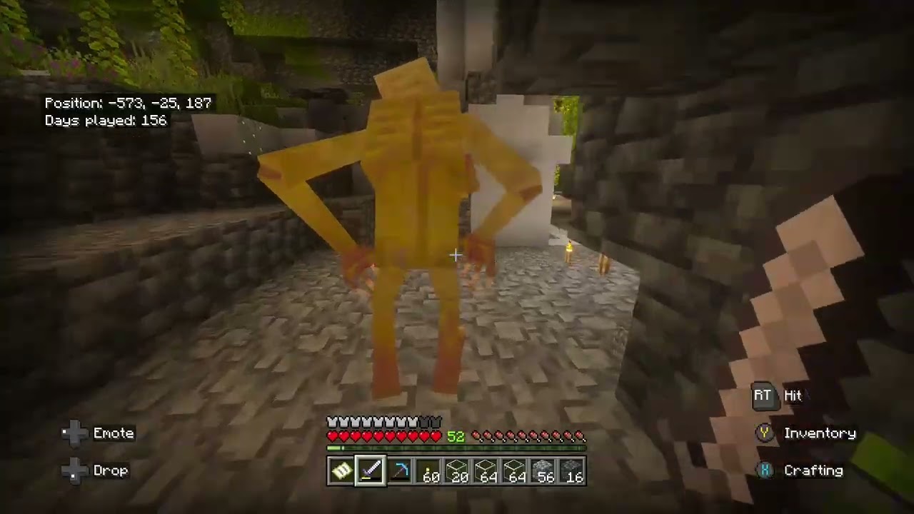 Minecraft cave dweller can't kill or trap smh lol