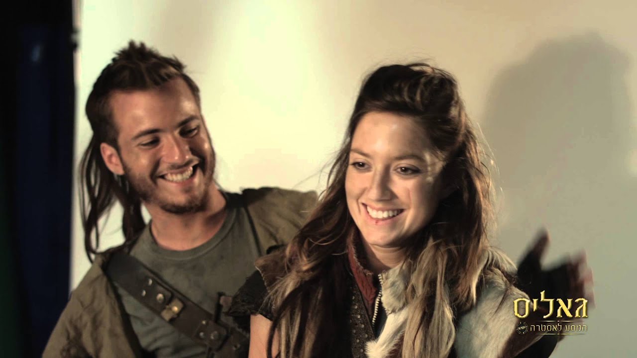 גאליס המסע לאסטרה - מאחורי הקלעים של צילומי הפוסטר