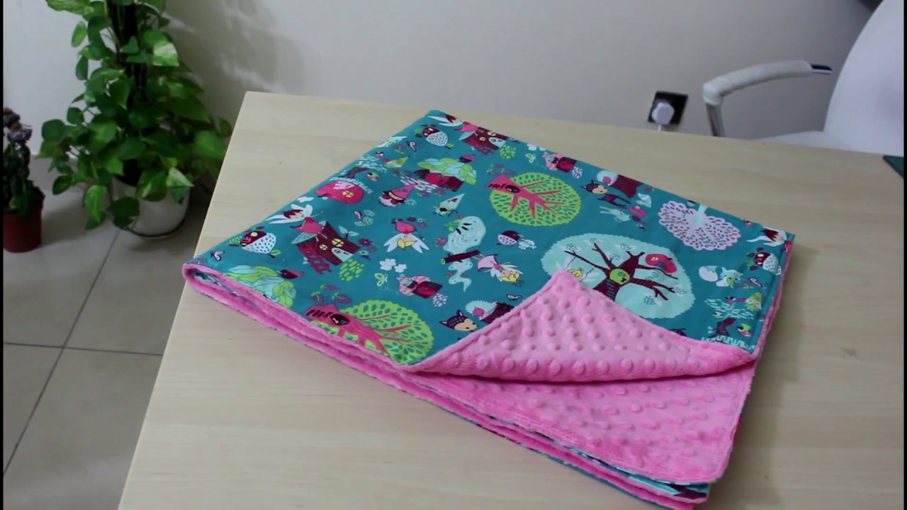 Two Seams Baby Blanket DIY For A Great Gift!