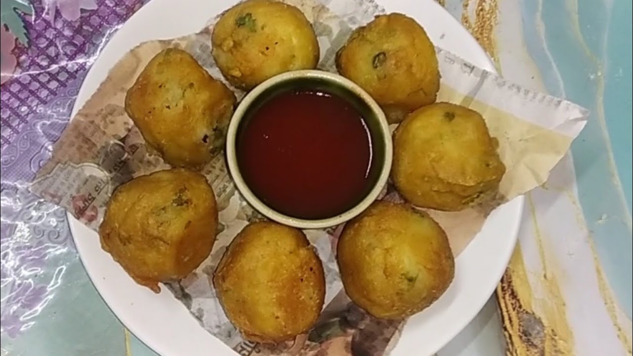 Ramzan Special Trending Recipe Of Crispy Potato Indian Pakoda@Salma.Khan786 #potato​#snacks​#viral​