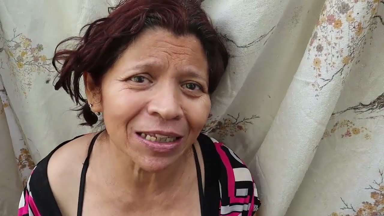 doña lety se arrepiente y pide que no pierdan su tiempo si le van a llevar frijoles con huevo