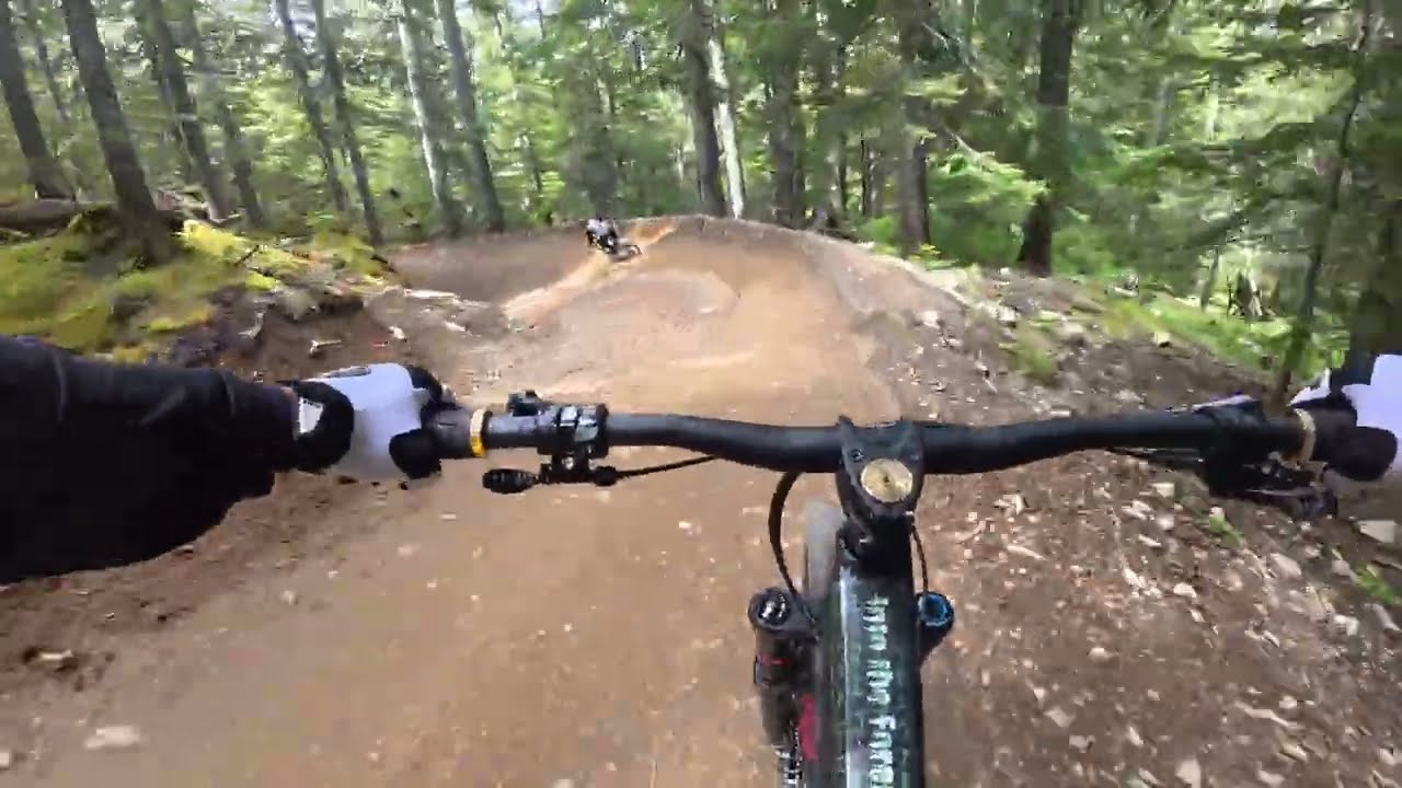 Whistler Kanada 2025 Trails: Fright Train, South Park, Spingnar, Call me Maybe, BCC