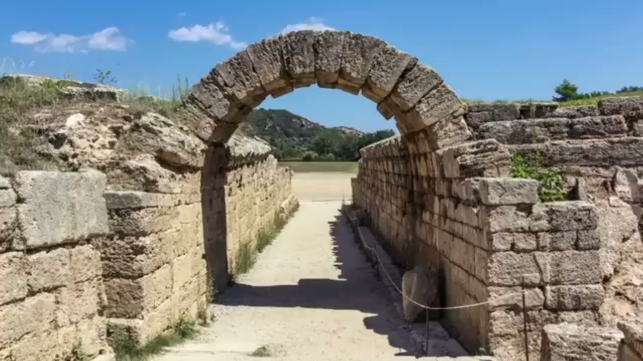 The Top 10 best places to go in Greece 