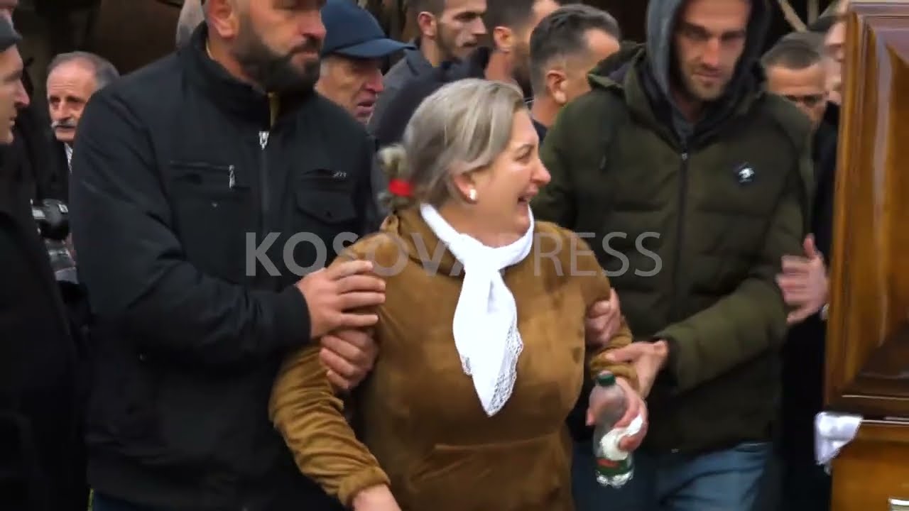 ​I jepet lamtumira e fundit shtatzënës së vrarë në QKUK