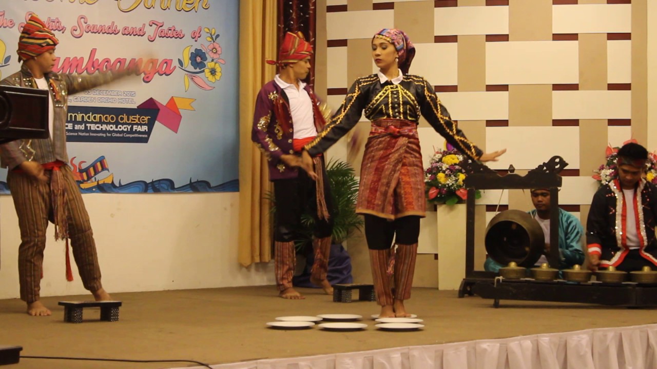 Pansak si Laley Performance by Jambangan Cultural Dance Company
