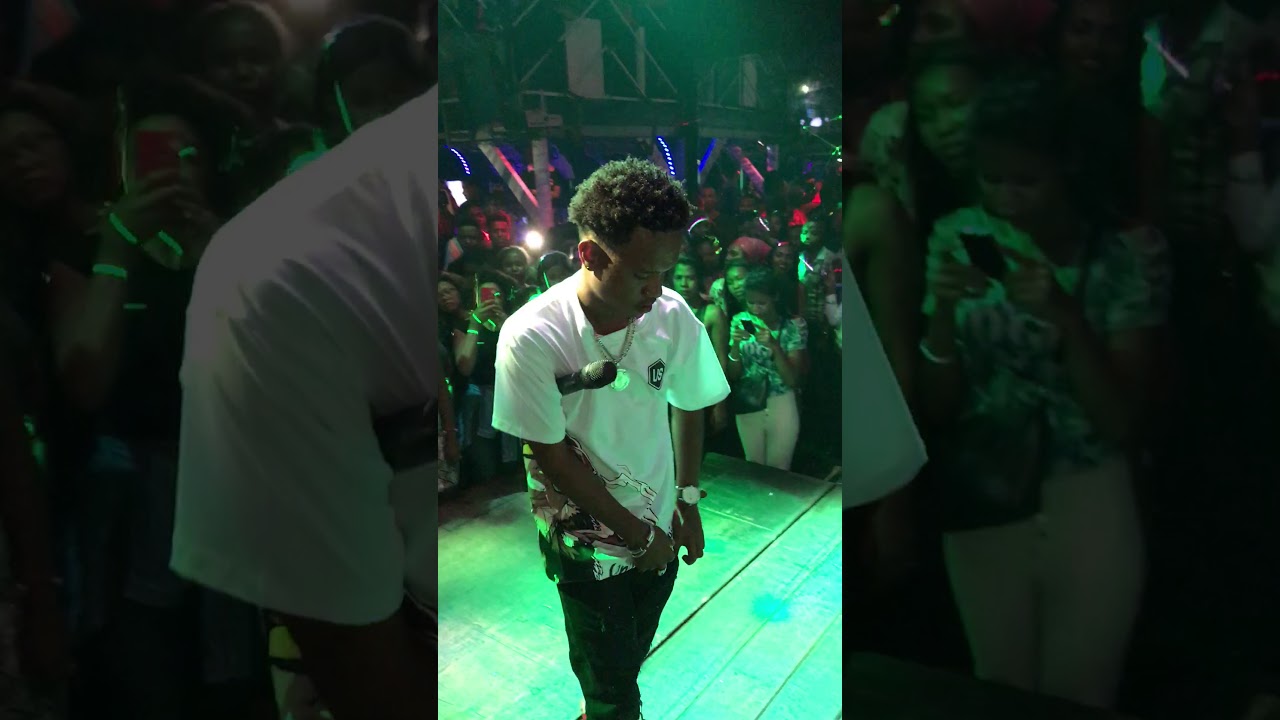 Basta Lion  LIVE 2020 Au Taxi Be Antananarivo [BY DJ ZAYON 📀]