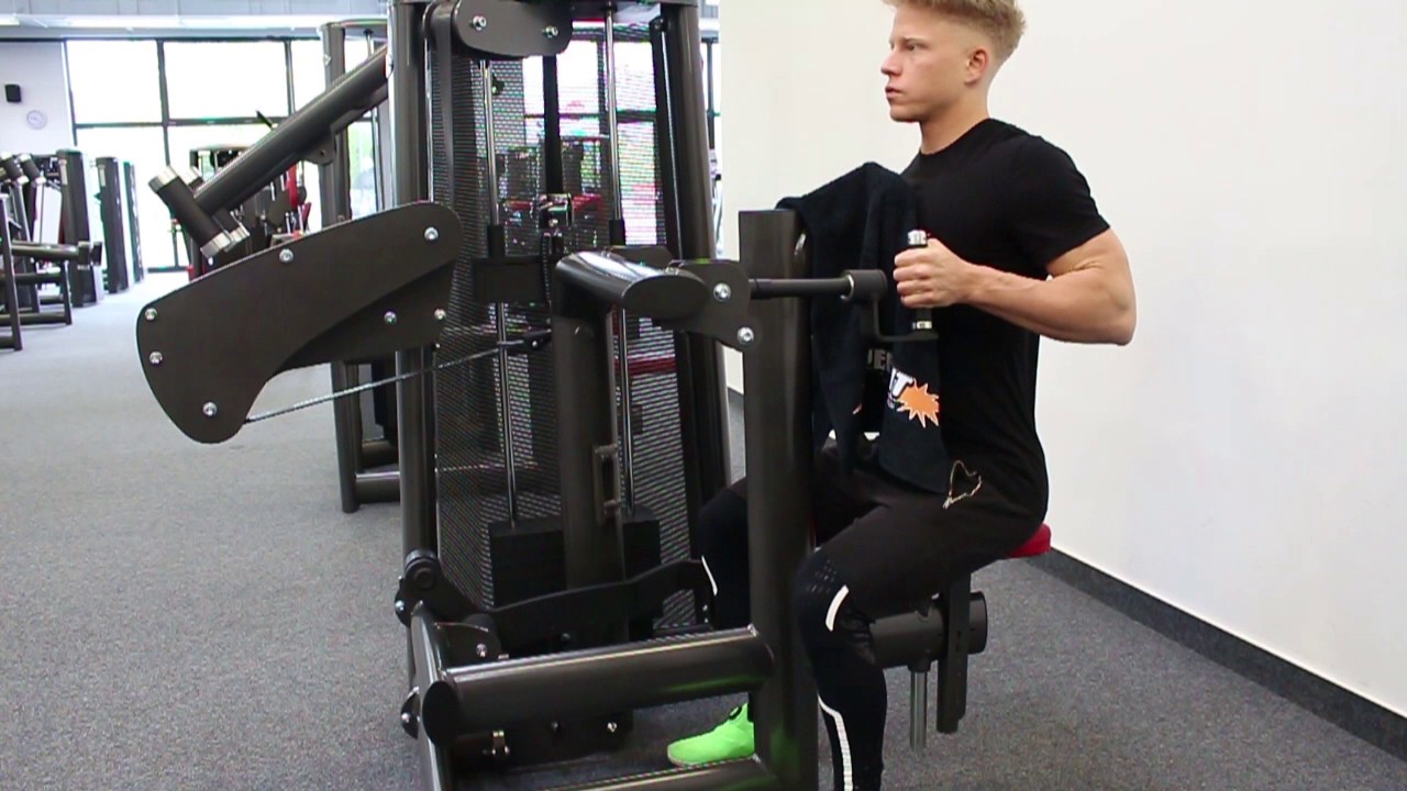 Rudermaschine - Training der R&uuml;ckenmuskulatur