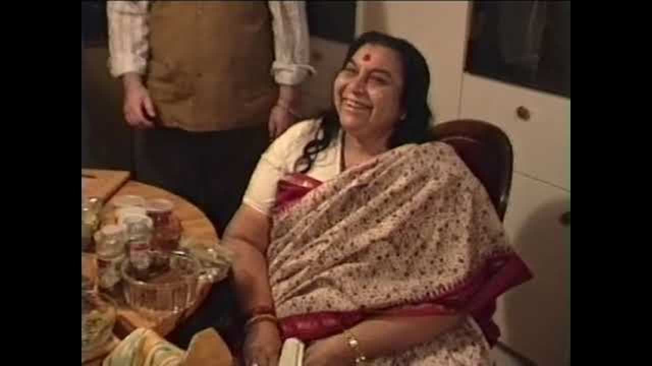 1990-0920 Cooking with Shri Mataji, Givrins Switzerland DP-RAW