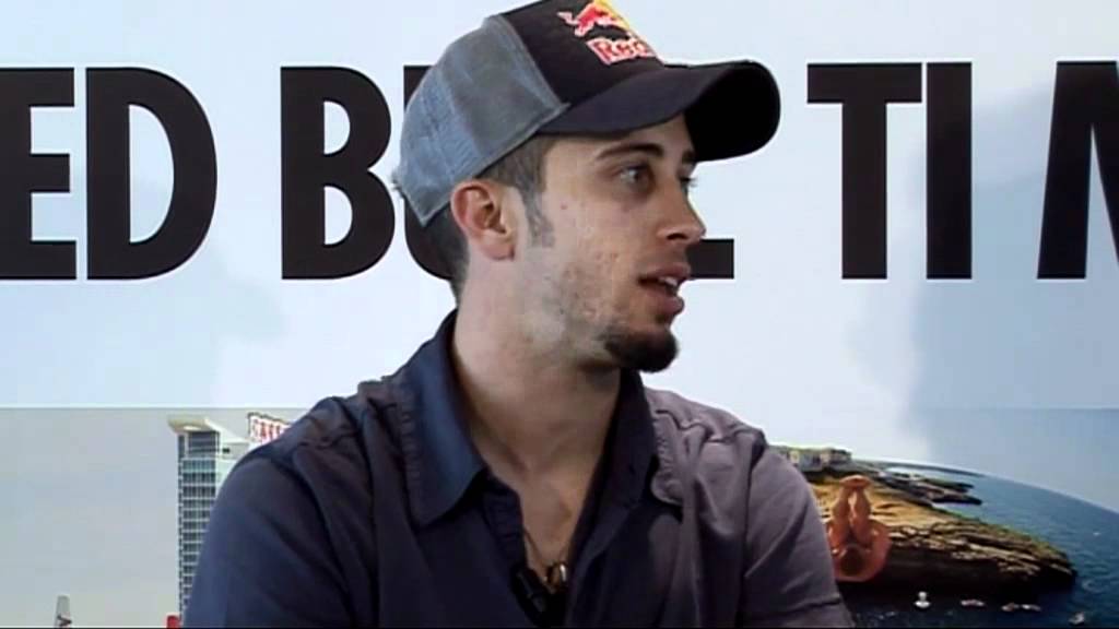 Andrea Dovizioso: Video Chat su RedBull.it - Prima parte
