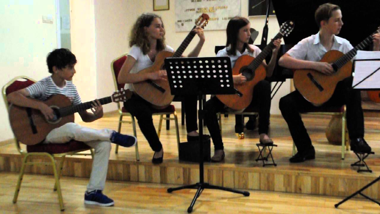 Franciszek Idzik, Eliza ,Kamila, Szymon, Maja, Wiktoria, Inga i P.Tomasz - RUMBA