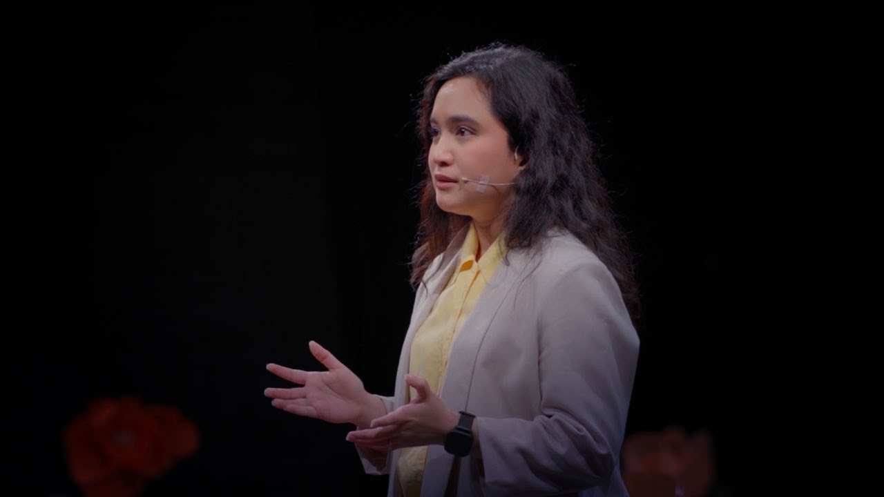 The Freedom of Being a Beginner | Rachel Amanda | TEDxUniversitasIndonesia