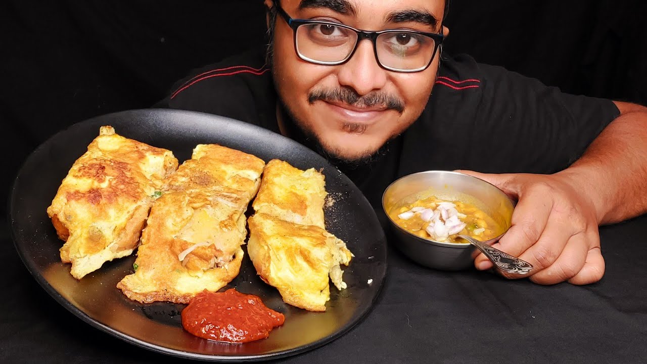 Eating Show - Bread Toast, Ghugni | Egg Toast | Street food | Breakfast food | ASMR | Mukbang