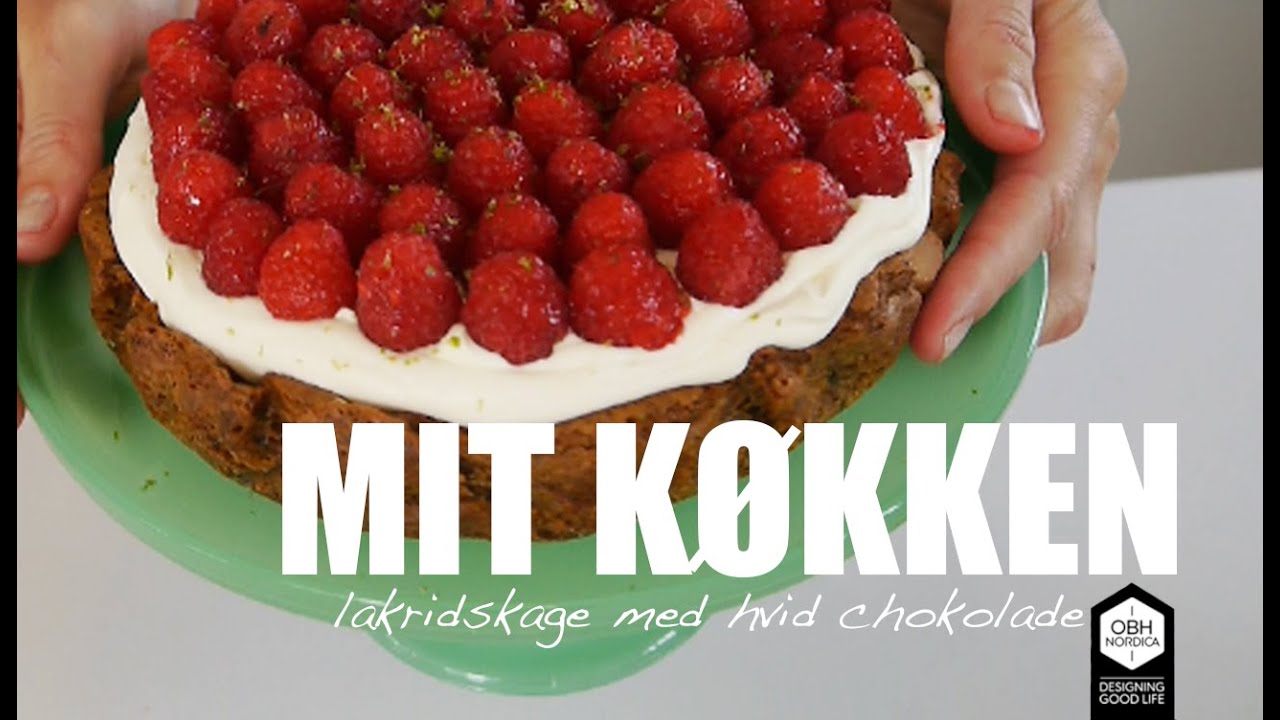 LAKRIDSKAGE - sådan laver du en lækker lakridskage med hvid chokoladecreme og hindbær