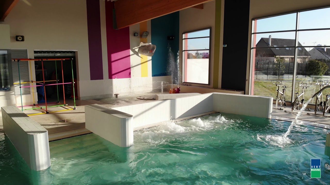 Centre Aquatique l'Iliade (28700 AUNEAU) - VERT-MARINE - DRONE AT WORK