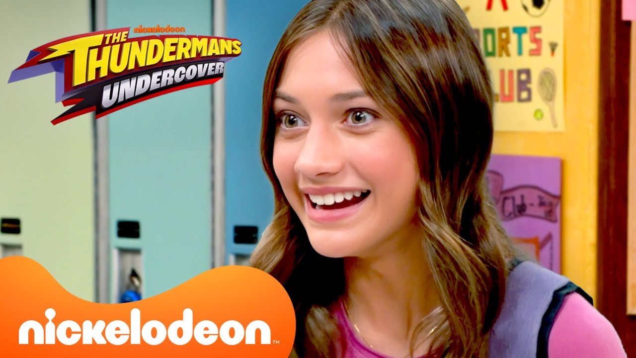 Chloe Goes Undercover at School! 📚 NEW The Thundermans: Undercover Scene | Nickelodeon