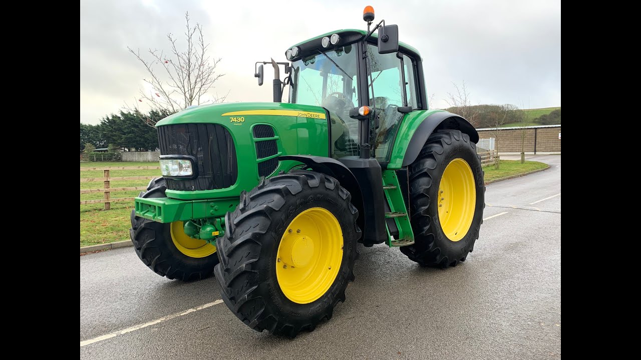John Deere 7430 Premium Tractor