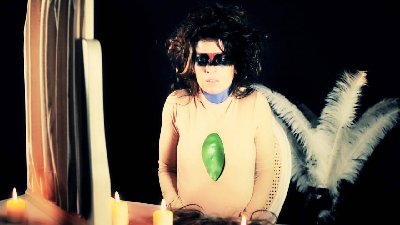 Jesca Hoop - 'Born To' (OFFICIAL VIDEO)