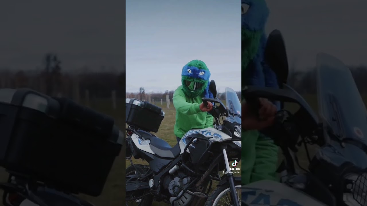 Head Dance😁😁🤣 #mapet #motorcycle #moto #automobile #twowheeler #turtle #biker #chillout #vehicle #dc