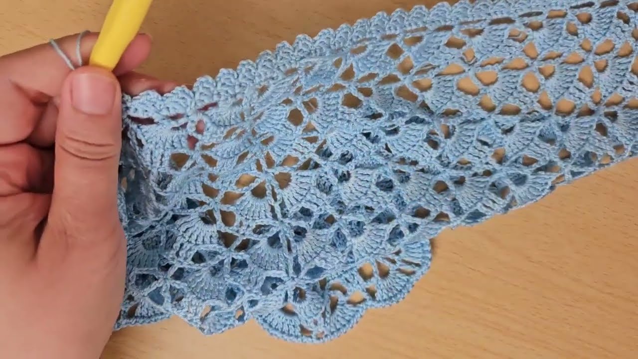 Dreieckstuch in zwei Varianten – modernes Accessoire oder klassischer Hingucker | Häkel-Tutorial