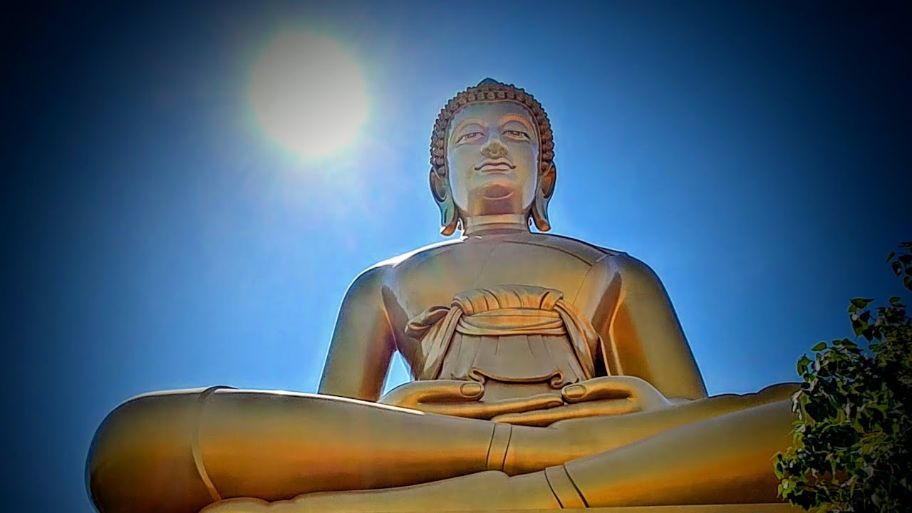 Wat Pak Nam Phasi Charoen, Bangkok, Tailandia (Big Buda)