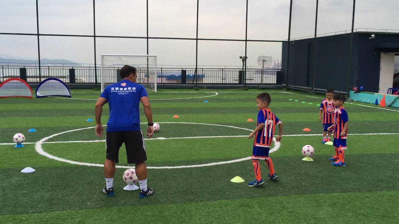 3 to 5 years old - Coach Thiago Melo soccer practice - Five-Star Sports - Shenzhen, China