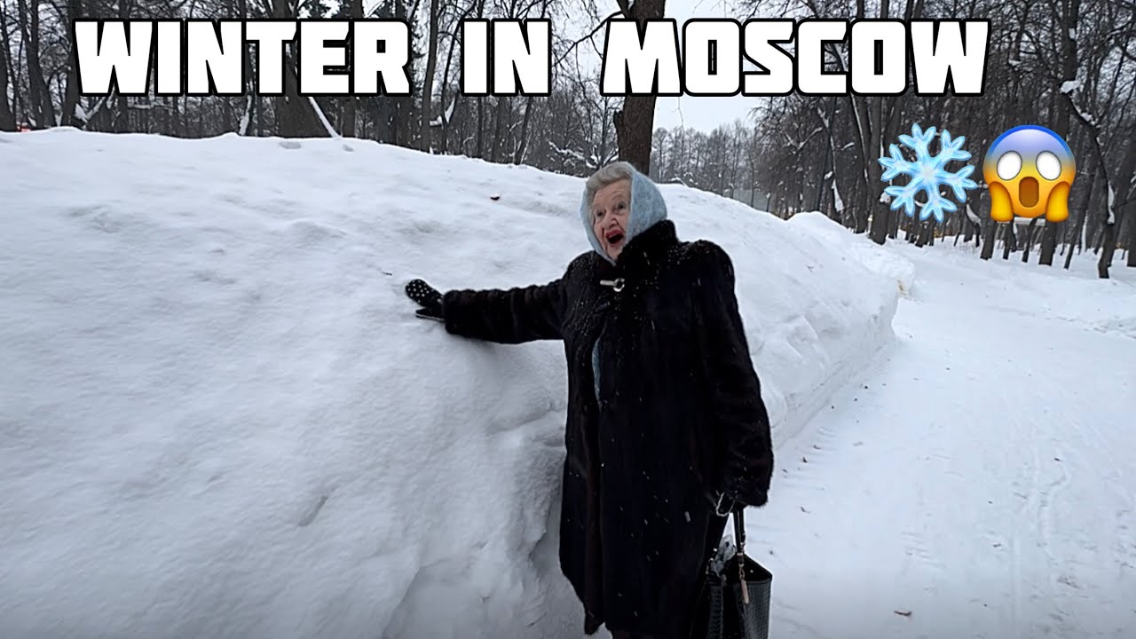  ❄️Такой лютой зимы Москва ещё не видела😱Иностранцы в глубоком шоке от русских снежных гор 🏔️ 